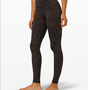 Align leggings 28”